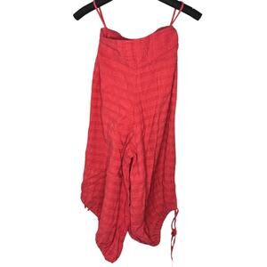 Vibrant Red Textured Lagenlook Ballon Style Capri Length Pants Wooden Details
